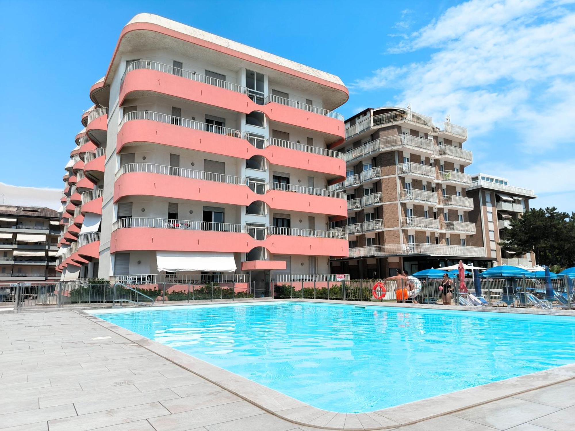 Apollo Fronte Mare Apartment Lido di Jesolo Exterior photo